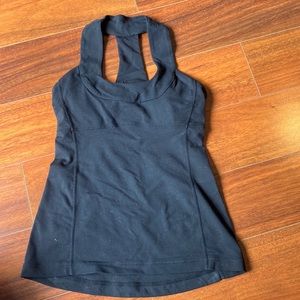 Lululemon black tank size 4